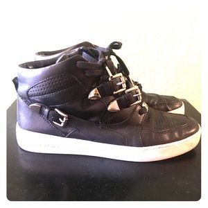 Michael Kors Black leather tennis shoes